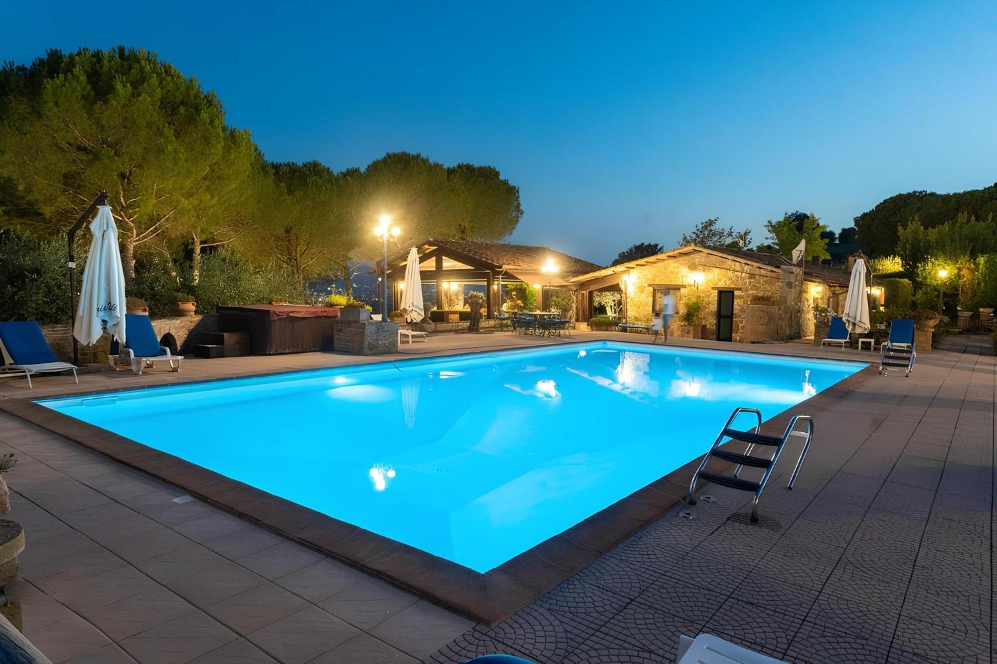 Santa Maria Degli Ancillotti Guest House Petrignano Luaran gambar