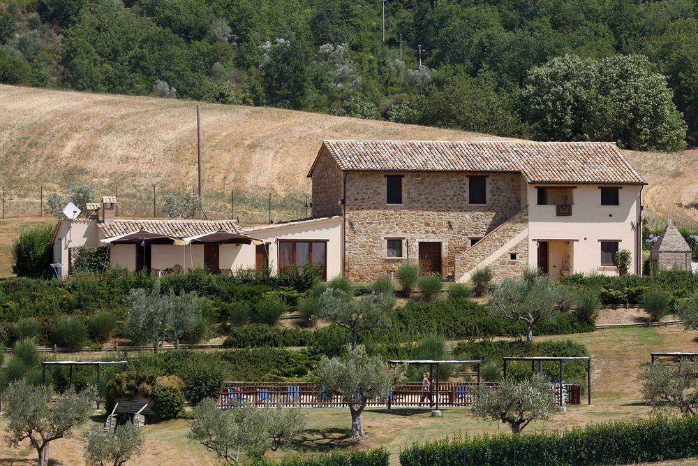 Santa Maria Degli Ancillotti Guest House Petrignano Luaran gambar