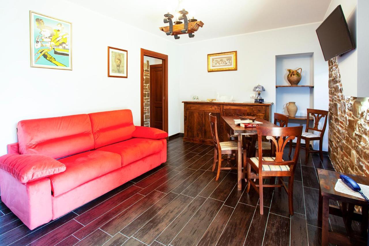 Santa Maria Degli Ancillotti Guest House Petrignano Luaran gambar